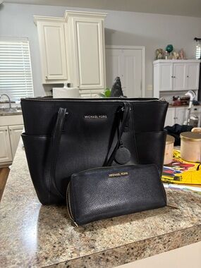 Michael Kors Black Pebbled Leather Tote with Matching Wallet Set